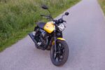 Moto Guzzi V7 Stone 19