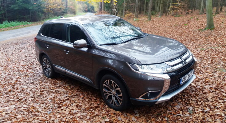 Mitsubishi Outlander 1