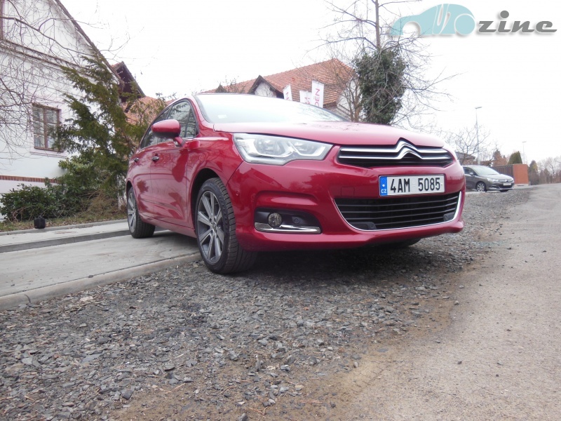 TEST Citroën C4