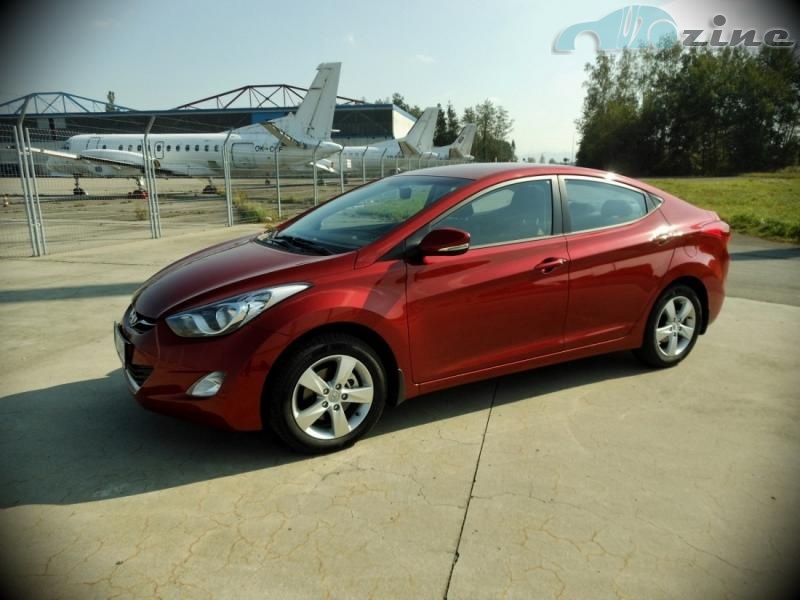 TEST Hyundai Elantra 1,6 MPI - Elegantní pohoda