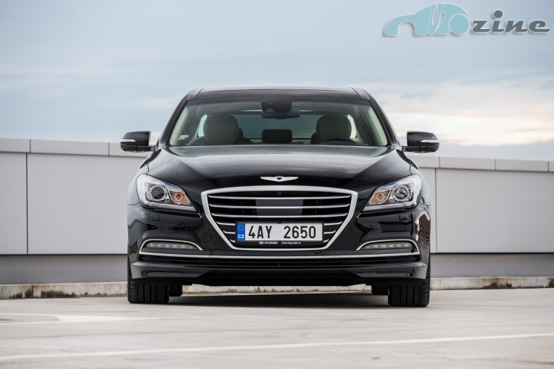 TEST Hyundai Genesis