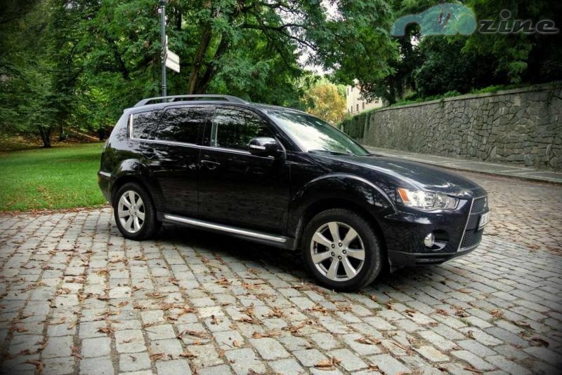 TEST Mitsubishi Outlander 2,2 DI-D MIVEC