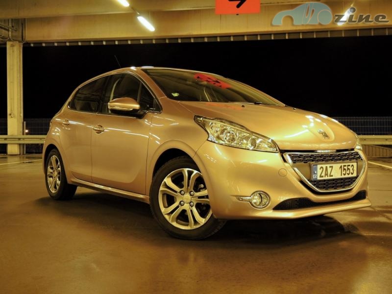 TEST Peugeot 208 5D 1.2 - Francouzský elegán