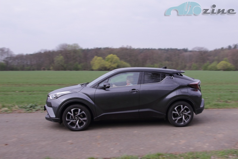 TEST Toyota C-HR 1.2 Turbo